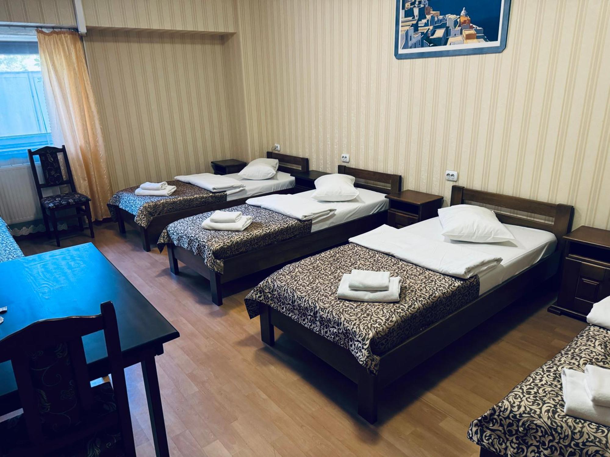 Etna Hotel Λβιβ Εξωτερικό φωτογραφία